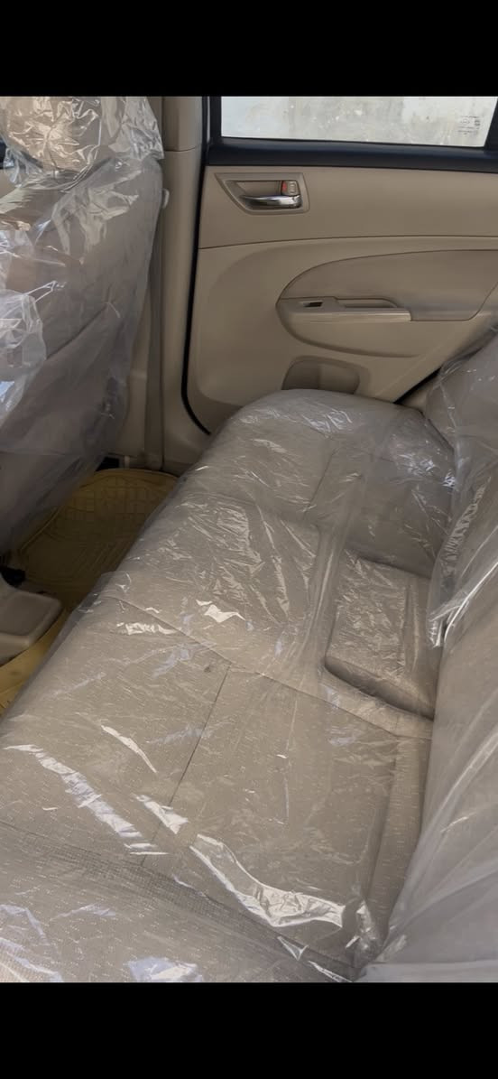 السلام عليكم اخوان
سوزوكي سويفت دزاير موديل ٢٠١٦ لون ابيض  رقم بغداد باسمي استلام شركه داخل جديد كير مكينه جدد كهربائيات جديده ومملعوب باي جزء من السياره تبريد تدفئه ع وضع الشركه  الكشر الدعاميه الخلفيه مبدله اثر ظربه والباب الخلفي ايمن مصبوغ مو كله اثر شخوط (تكتك افندي) والباقي كله مكفول لا خياس ولا اي شي مكان بغداد الشعب حي البساتين مدخل الشقق السعر ٧٨ وبي مجال ***********
