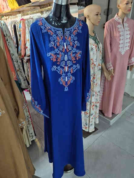 السلام عليكم للبيع 3000 قطعه جديد موسم 2026 جمله فقط شلعه وحده وصل اليوم من دبي استفسار ***********
