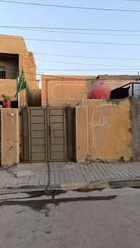 للبيع 100 متر فول مواصفات داخلية ومتوفرة كامل الخدمات مع حديقة مقابل ا...