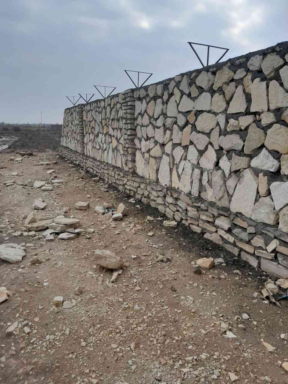 بسم الله السلام عليكم بناء حجر كرستة وعمل الاستفسار الاتصال ***********
