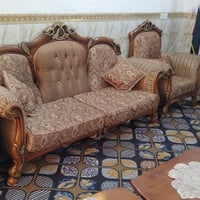 تخم زان ملكي • ٢٠ مقعد • بيع كل ١٠