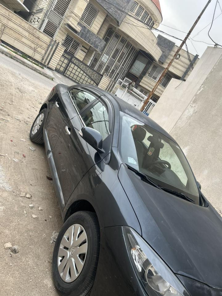 السلام عليكم
رينو فلوانس موديل ٢٠١٦ فرنسي رقم كربلاء (مميز)
مكفوله من كولشي ماشيه ٥٥ كم مثل ما موضح بالصور 
بدي السياره بي جراد فقط دواخل السياره نظيفه وشاشه وكامره تخم تايرات جديده السياره بأسمي سنويه ٢٠٢٨ 
السعر ٨٧ وبي مجال 
مكانه كربلاء للاستفسار اكثر ***********
