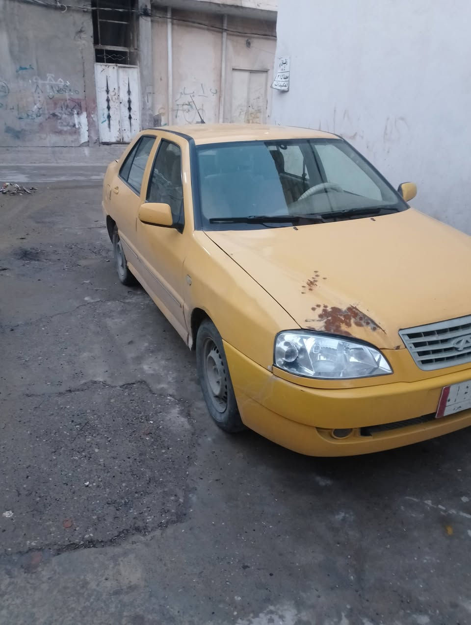 السلام عليكم شيري كوين 2011 للبيع شرط الوكاله والتحويل كاربون بنزين بيها هيئه وغرامات 500 الف عليها عل مشتري محرك فحم والكير شرط والباقي شوف العين سعر 23 وبيها مجال بسيط 
الرقم *********** مكلف بل نشر
