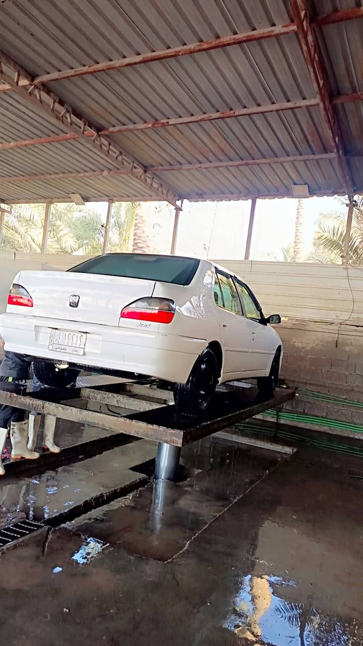 كلش حلوة سياره اخت جديده كلها بلاد بس بنيد صبغ بدون حادث عنوان بغداد تاجي ✓ ***********
