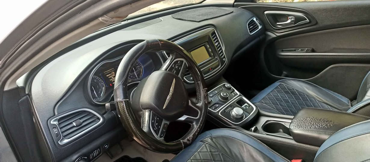 سلام عليكم  c200  2015   
بابل  3 قطع صبغ فقط  الحادث بين الباب السائق ولجاملغ  بدون لغد ولا شواصي  محرك 4 سلندر  كير ومحرك كفاله عامه. تبريد تدفئه كوله شغال السياره نظيفه حيل وما متعوبه ابد  الموصفات فول عده الفتحه  ولرادارات  شرط السياره ما تصرف عليه دينار  عليهة ادامة من المهندس علي الدليمي  جاهزه من كولشي عليهة تايرات  جدد ولايت  زننون  شركه LXE  
السعر 105$
مكاني السياره بغداد المحموديه  
رقم الهاتف. *********** بغداد, العراق
