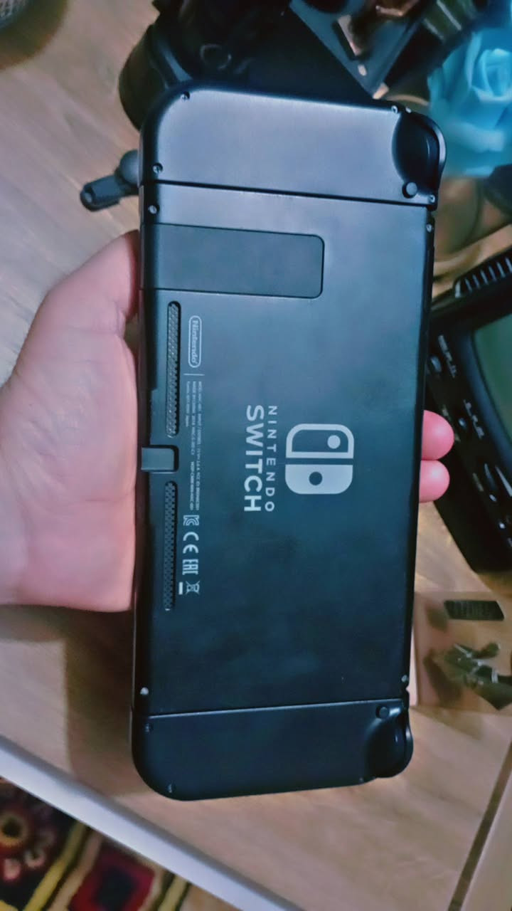 جهاز Nintendo مع رامه مالت الاصلي 128گيگا لزكة بيه فطور تريد تشيله براحتك  سعر 150 الف جهاز نظيف


**إذا كنت صاحب هذا الإعلان وتريد حذفه لأي سبب، رجاءا أرسل رسالة إلى الدعم الفني**