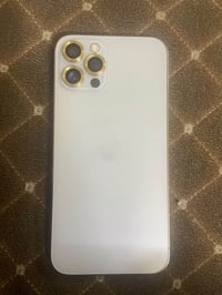 ايفون 12 برو ذكرته 256 جهاز بلادي مامفتوح  بطاريه ٧٧ السعر ٣٥٠ لاستفسا...