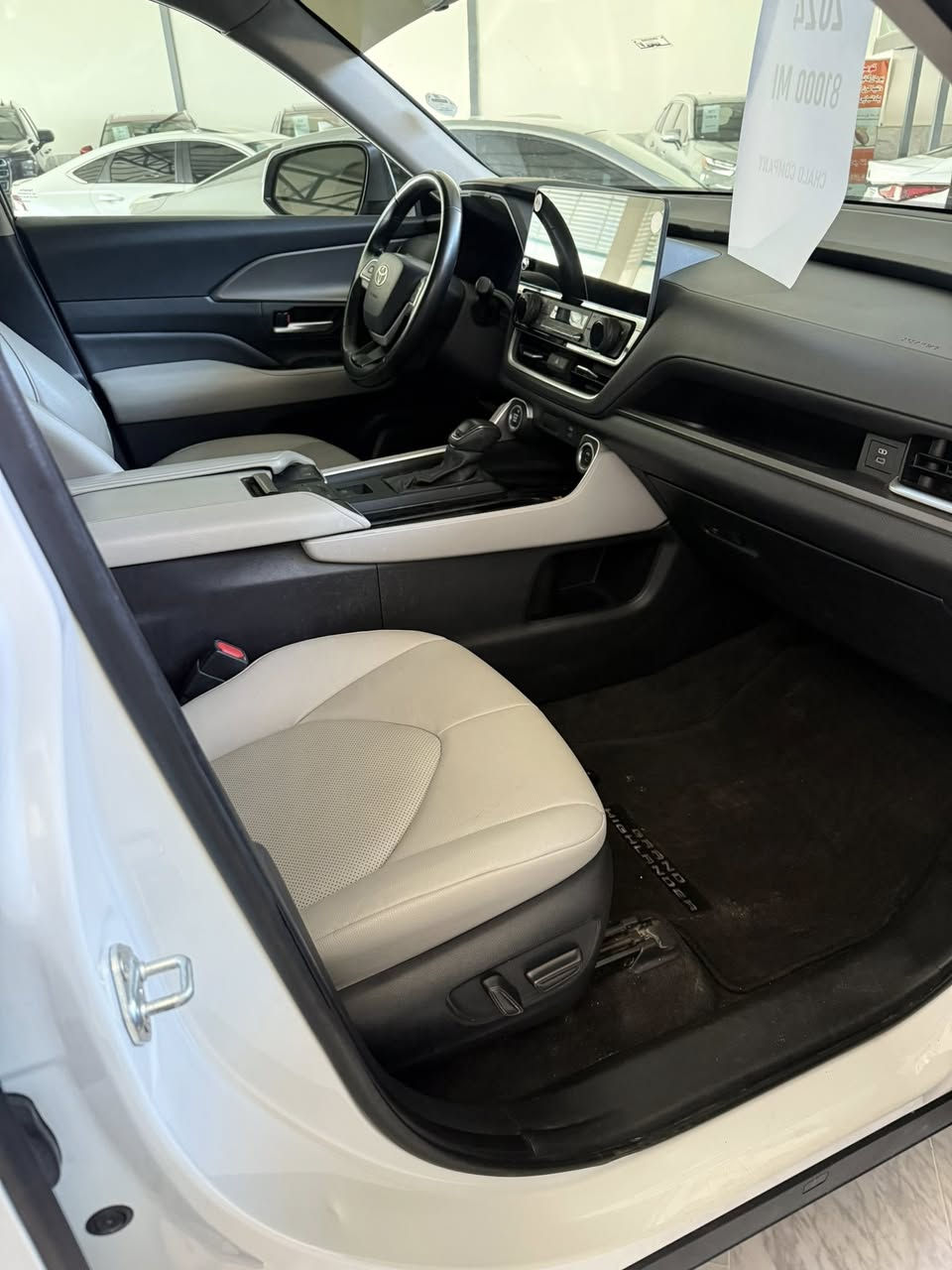 كراند هايلندر XLE2024 لتفاصيل اكثر اتصل على واتساب ***********
