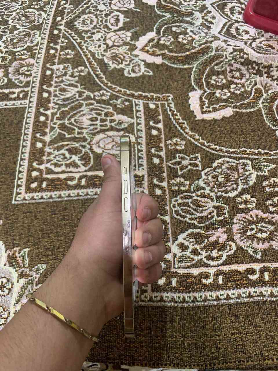 البيع تلفون ايفون 12برو ماكس وتر برو مامفتوح بطاريه 79بي فطر بل ضهر  فقط سعره خاص الرقم ***********
