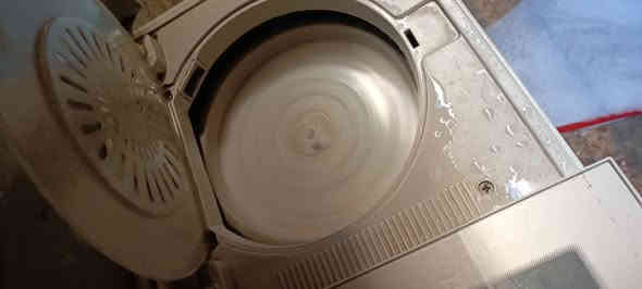 غساله يابانيه باب اول جاهزه سعرها 75 مكان بغداد قريب على تقاطع درويش واتساب
***********
