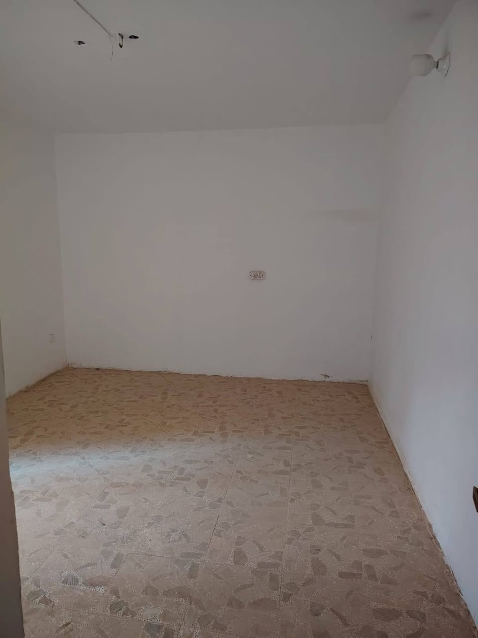 🏠 دار  لـــلـــبـــيــع 🏠 
 
الموقع : حلة .. دور المهندسين
                                                        
نـوع الـعـقار:   (طابو صرف )  

المساحة ١٥٣م 

السعر ١٦٥ وبي مجال 

------------------------
#لـــمـــزيـــد مـــن الــــعـــروض يـــرجـــى الاعـــجـــاب بالـــصـــفـــحـــة لـــيـــصـــلـــك كـــل جـــديـــد&
======================
#لـــمـــن يـــرغـــب فـــي عـــرض عـــقـــاره لـــلـــبـــيـــع فــي الـــبــيــج يـــرجـــى الــتــواصــل مــعــنــا ع الــخــاص 

#مـــكـــتـــب
 شهاب العبادي للعقار
#الـــكـــائـــن فـي ناحية ابي غرق - حي الجواد- قرب جامع المتقين 
------------------------------------------
لـــلاســــتـــفـــســـار الاتـــصـــال عـــلـــ

*********** 
***********
