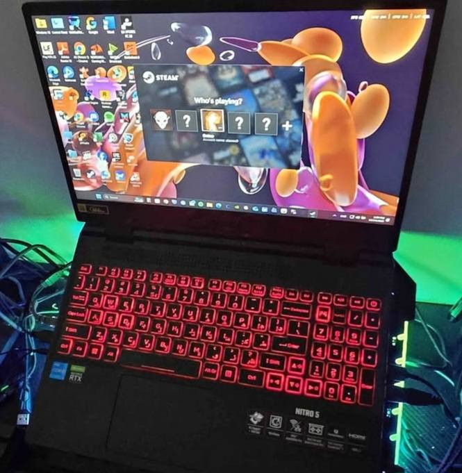 acer nitro5
Rtx 3050
Ram 24
هارد . 1000 2.m
كوراي 5 من جيل 12
نضيفه جدا كامله ملحقاته السعر٩٥٠ 
او مراوس بلبتوب كيمنك اقل موصفات واخذ فرق
مكاني بغداد بياع ***********
