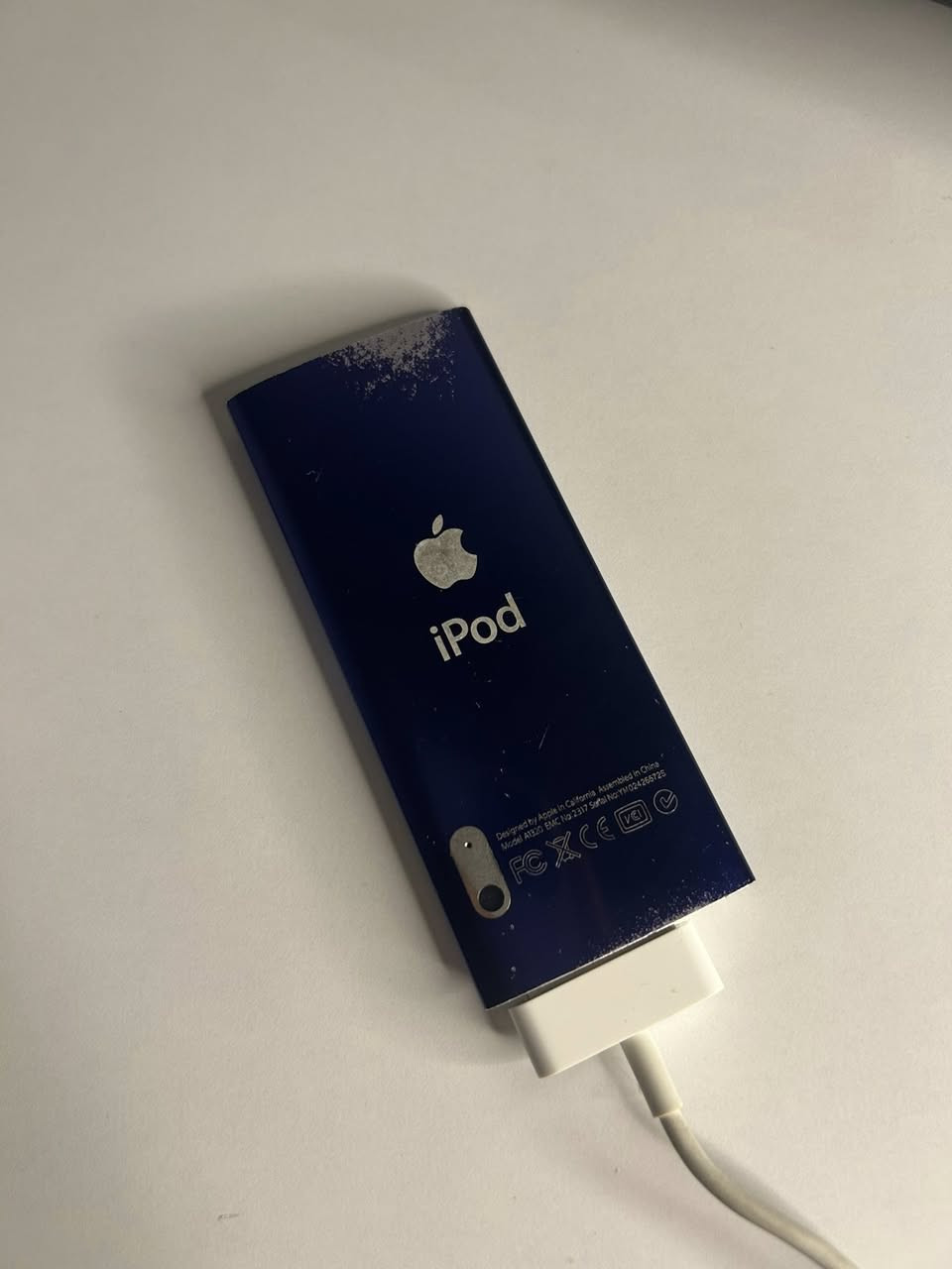 ipod nano جيل خامس
كلشي شغال بيه بس ناقصه بطاريه
السعر /55.000 
يجي وياه شاحنته الاصليه + هيدفون هديه
متوفر توصيل لجميع محافظات العراق


**إذا كنت صاحب هذا الإعلان وتريد حذفه لأي سبب، رجاءا أرسل رسالة إلى الدعم الفني**