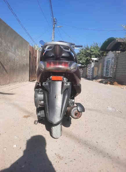 السلام عليكم دراجه للبيع حيل نظيفه نقص ما بيها مجواز على بيعتها السعر ب 450لدراجه ما مفتوحه كفاله عامه متواجد على الماسنجر وعلى رقم الهاتف***********
