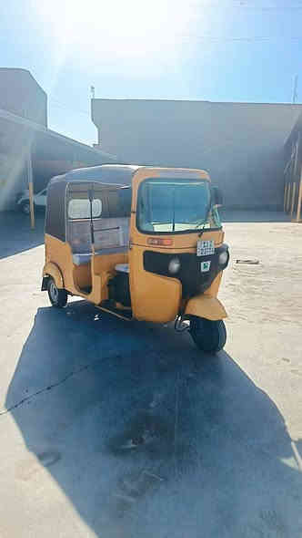 سلام عليكم تكتك ١٩ شه، ١١ البيع سعرها ٦٢٠٠ المكان ابو غريب ***********
