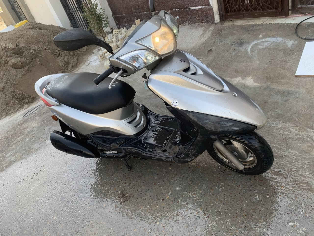 رمبه رمبه رمبه
بريز بغبغاء دراجه مكفوله كفاله عامة 
برغي مابيهةنقص 
السعر مليون و٣٠٠ وبيهة مجال 
عنواني بغداد الشعب قرب سيطره الشعب 
***********
