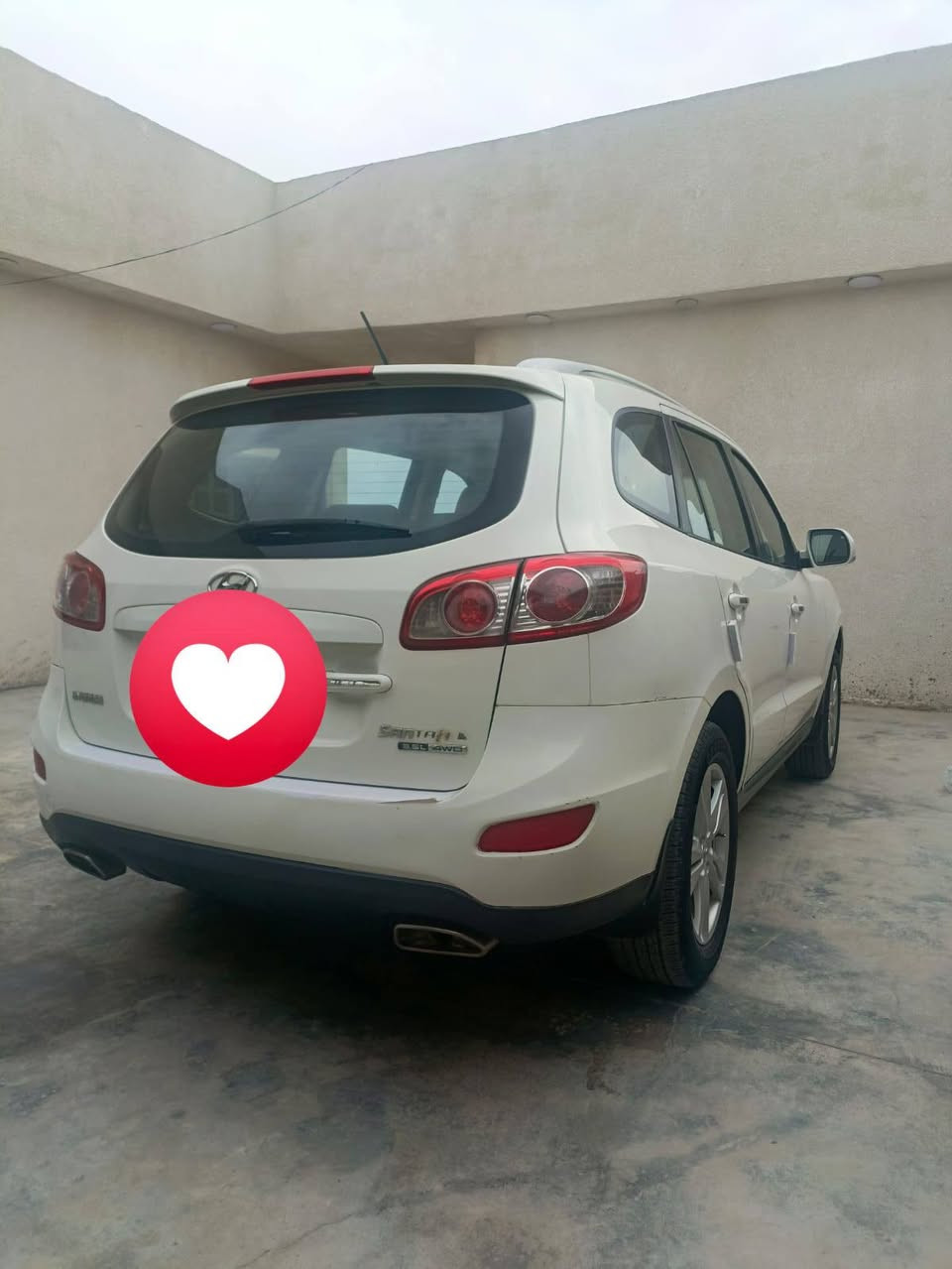 السلام عليكم سنتافي موديل 11 سياره جديد 6 سلندر 7 راكب فول مواصفات ماعده سويج رقم بغداد سياره ماشي 140 سعر 158 بيهامجال لعنوان بغداد التاجي.     *********** ,***********
