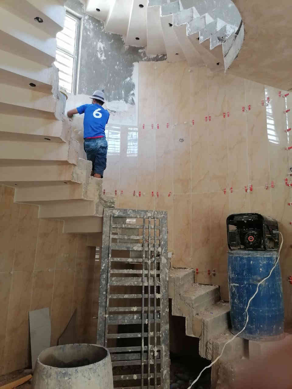 اسطة ميسان شغل جميع الرضيات وال جدران تغليف بايات مرمر كرانيت كاشي تغليف لوح ارضي  ***********
