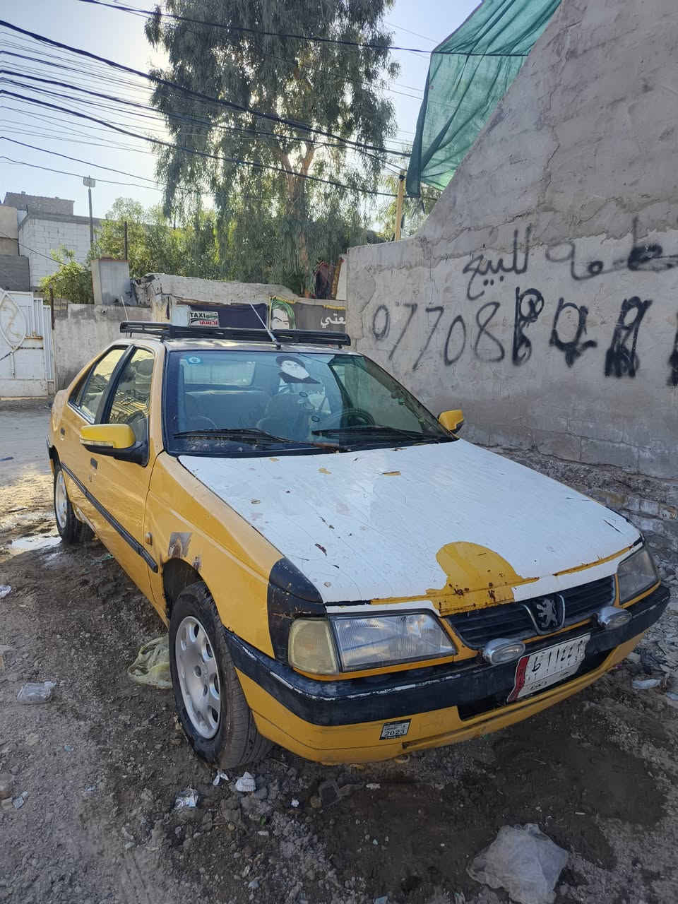 بيجو للبيع مكان بغداد مصفره هيئه وغرامات موديل ٢٠١٠ رقم بغداد سياره نضيفه جدا سعر ٢٢ ورقه  للاستفسار اتصال فقط ***********
