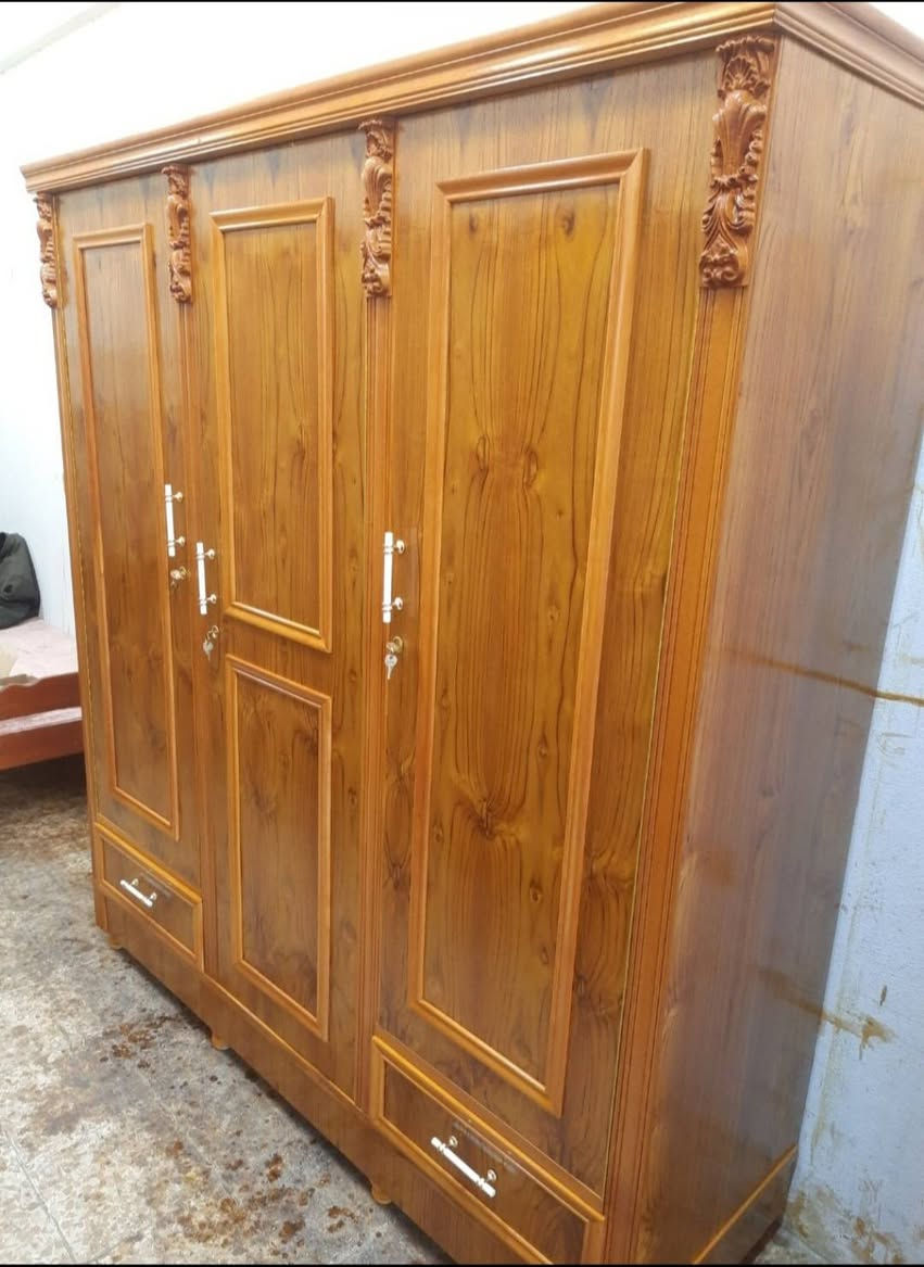 للبيع⭕️⭕️⭕️⭕️
كنتور 3 أبواب نقش زان صاج 5 ملم شغل ثقيل (جديد )
العنوان. السكر. مقابل سانكو مول /ومحطة كهرباء السكر
للإستفسار اتصل📞📞 
***********
***********
معرض أثاث ( بشار ابو غسق )
🟢مستعدون لشراء غرف النوم والكناتير الصاج🟢
