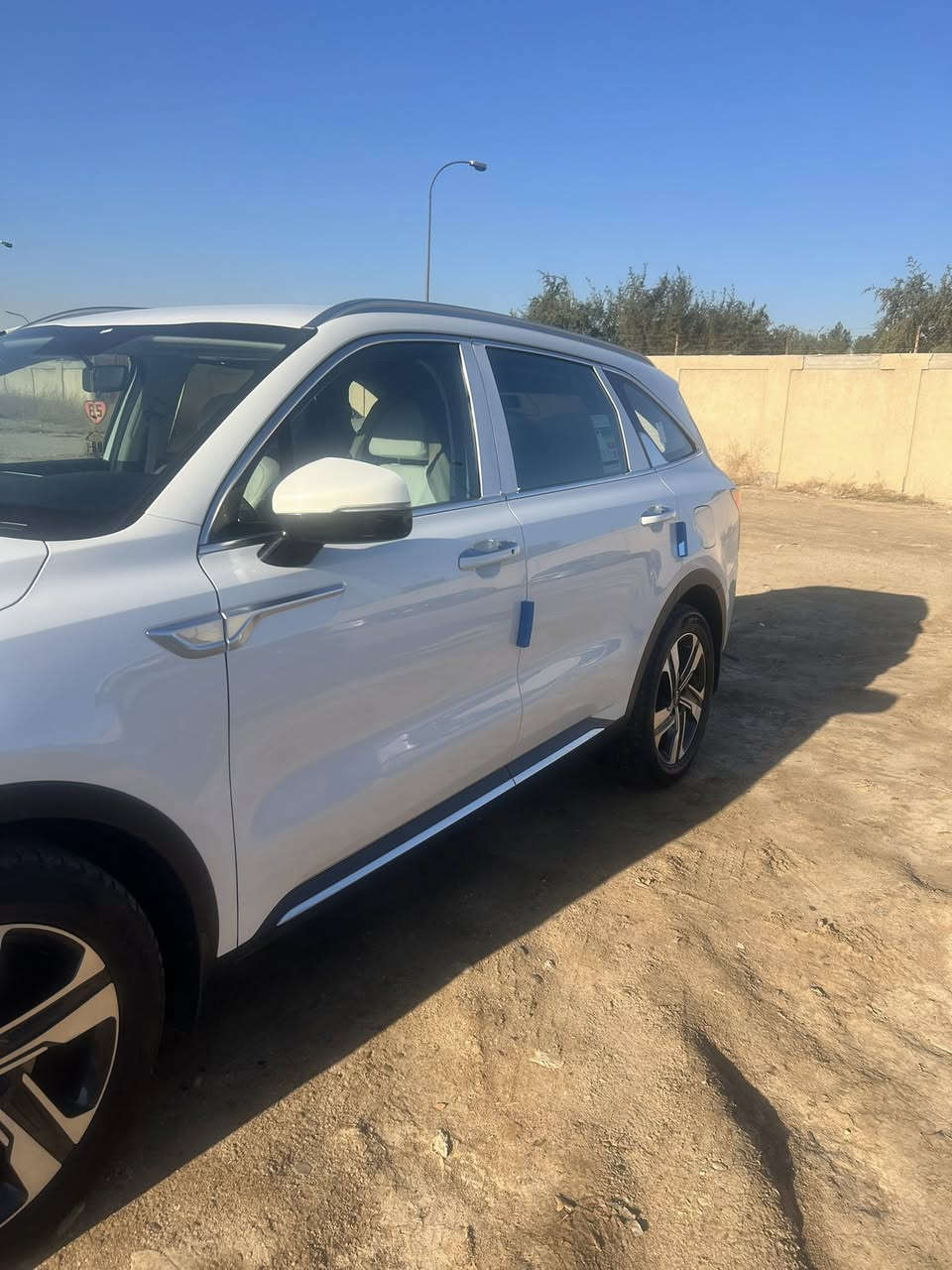 سورنتو موديل 22 خليجي رقم بغداد بسمي  سته سلندر. مكفوله السيارة العنوان المحمودية ناحيه الرشيد. التفاصيل والسعر على خاص رقم. التلفون ***********
