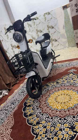 سلام عليكم دراجه شحن للبيع السعر 350 وبيه مجال جديده جدأ اربع بطاريات مكاني بغداد الامين 
***********
