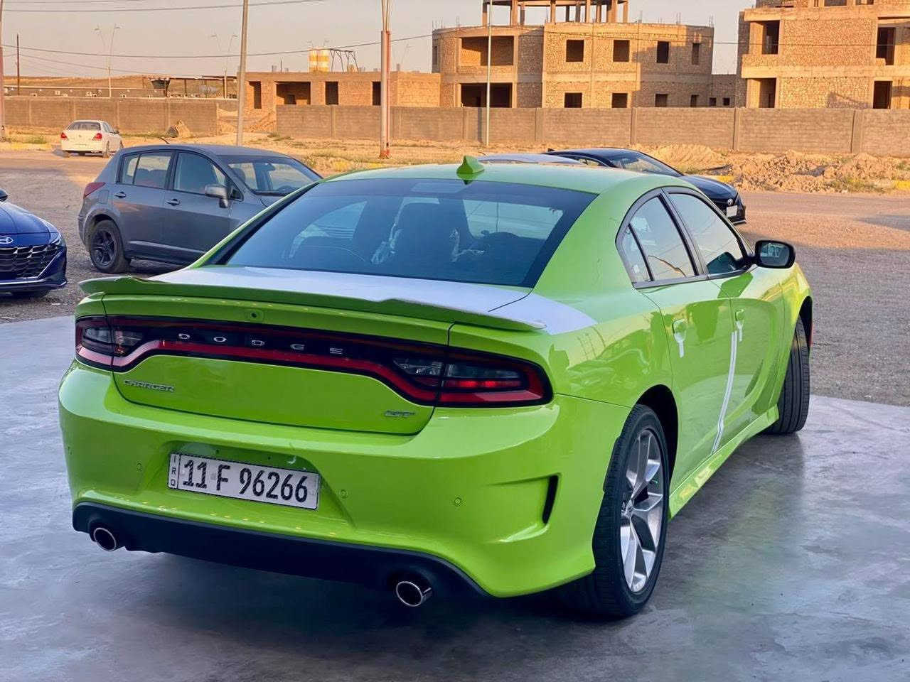 دوج جارجر 2023 GT
مكينة v6 3600
فول مواصفات
وارد كندي كلين تايتل 
ماشية 40 الف مايل
لون تفاحي 
بيها بارد اسفل الجاملغ اليمين 
بدون فتح بدون صبغ بدون ايرباك 
سيارة جديدة ونظيفة وجاهزة 

مكانها بغداد رقم بغداد ب اسمي 
تحويل مباشر
للاستفسار اتصل

***********
***********
