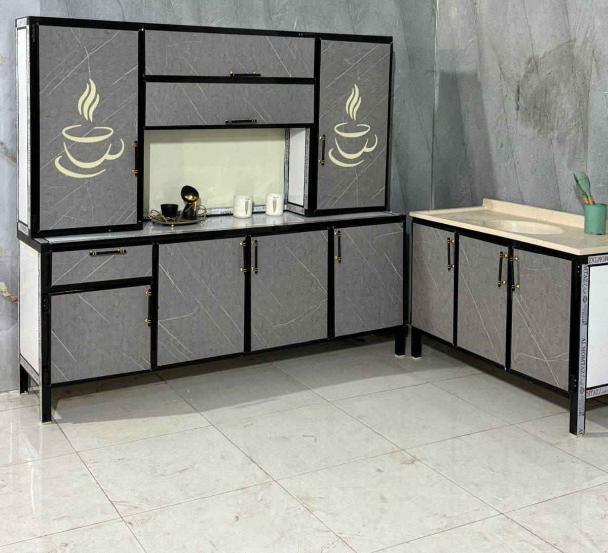 كاونتر
 مترين ارضي وملحق وسنك متر و20 السعر 275
للحجز والاستفسار يرجى التواصل خاص او على الرقم واتس  0787 613 6825 
توصيل بغداد مجاني 
محافضات حسب البعد
