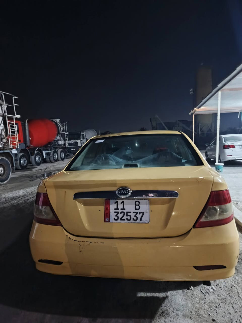 السلام عليكم سيارة بي واي دي F3 موديل 2011 كير ومحرك مكفولات الكشر مثل ما موضح بالصور الجملغات الخلفية مطخوخات شي خفيف السيارة ينرادلهة شي بصيط الرقم نكليزي تحويل ثاني يوم مصفرة خرامة وهيئة السعر 38 وبيهة مجال حق الجية الرقم 
***********
