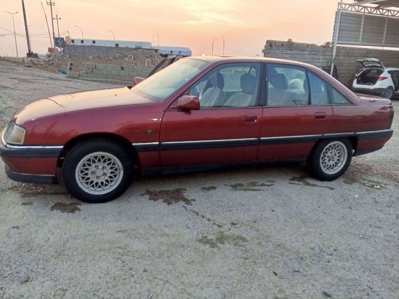 سياره بعده شركه للبيع مكلف بل النشر الرقم صاحبه ***********  وينه الي يدور نضيف
