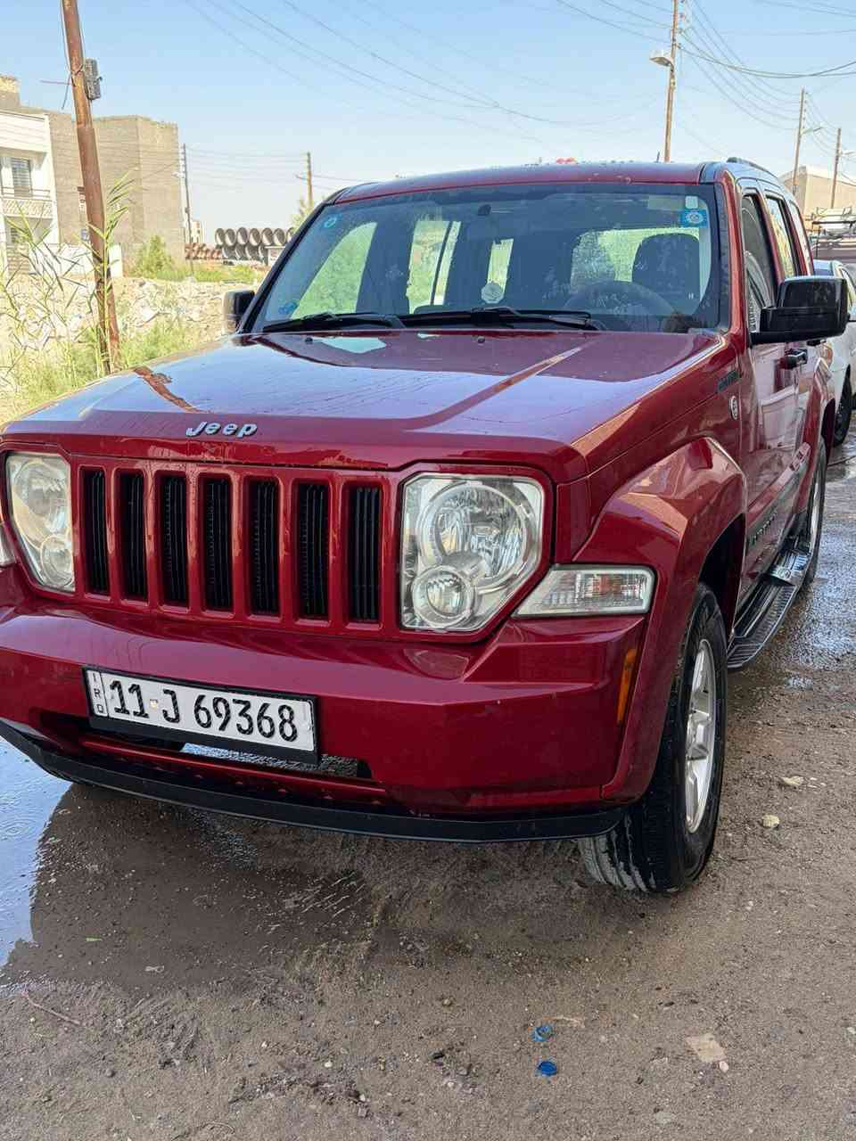 جيب لبرتي 2010 نضافتهه مال شركة ماشية 90 بدون اي نقص تبريد ثلج شاشة كامرة ب90 ورقة وبيها مجال ‏‪0771 514 7141‬‏
