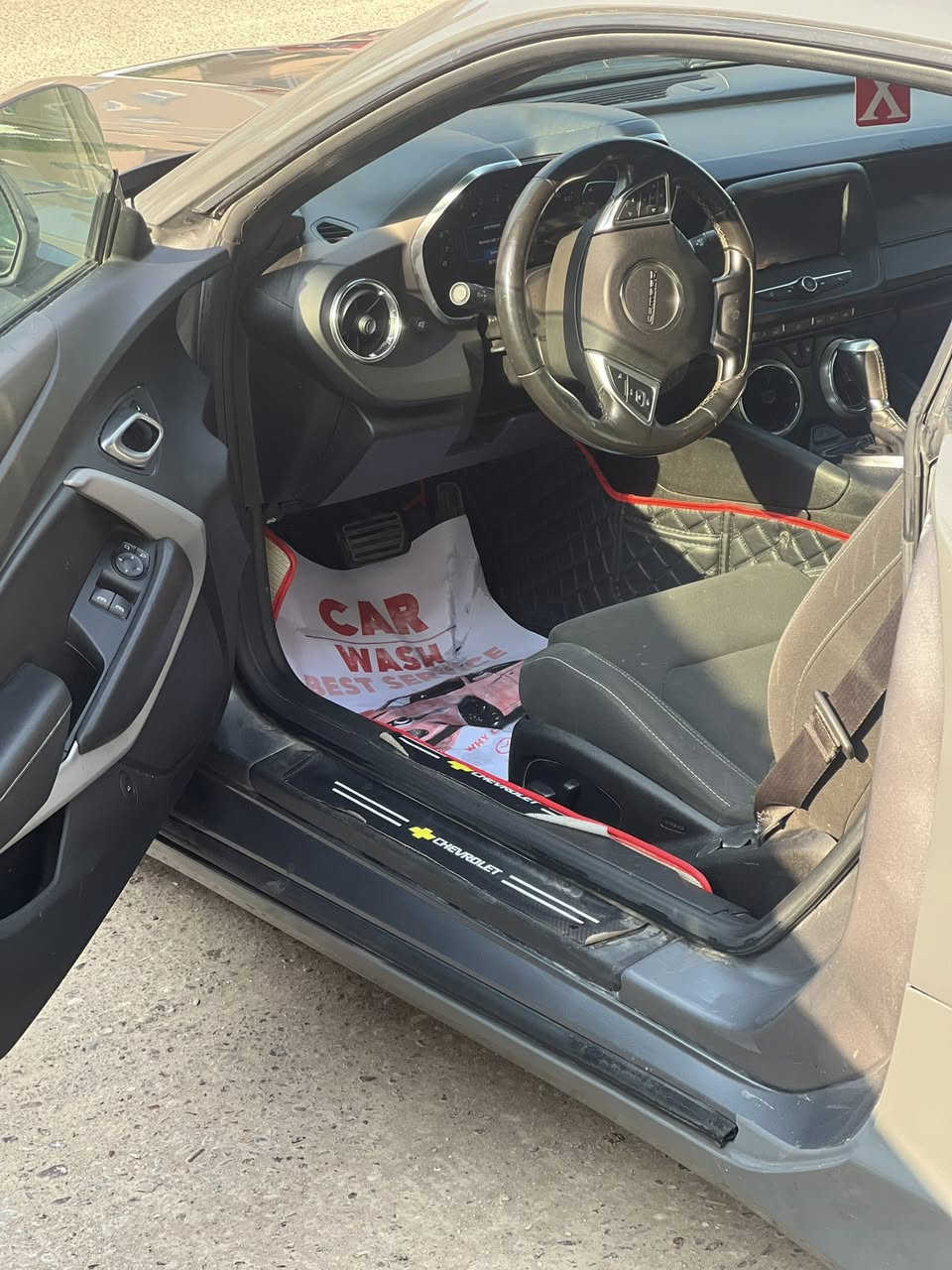 السلام عليكم
للبيع 

شوفر كمارو
موديل2020
لون اسمنتي مصبوغة عام 
محرك 4 سلندر2000 توربو
مكينة جديده   
كير اوتو نظيف  
صدر امامي نظيف
صدر خلفي نظيف 
كشنات مخمل 
داخل نظيف جدا
تحكمات ستيرن 
3مود سياقة
شاشه اعطال
شفتات كير عادي
داخل اسود

وبعد هواي مواصفات فول الفول السياره .

رقم جديد سنوية باسمي تحويل نفس اليوم
سعر 105$


**إذا كنت صاحب هذا الإعلان وتريد حذفه لأي سبب، رجاءا أرسل رسالة إلى الدعم الفني**