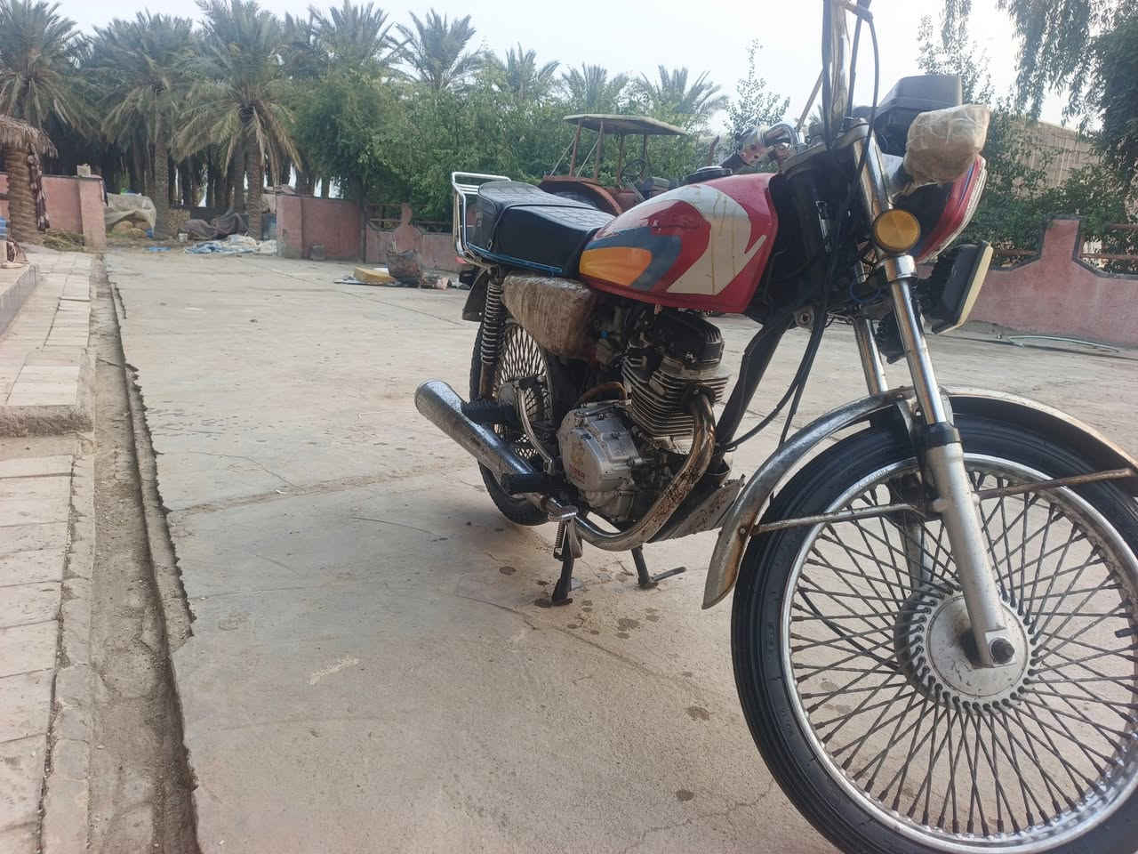 دراجه تايكر موديل 22 وصل دراجه نضفه كلش مكاني كحلاء ***********
