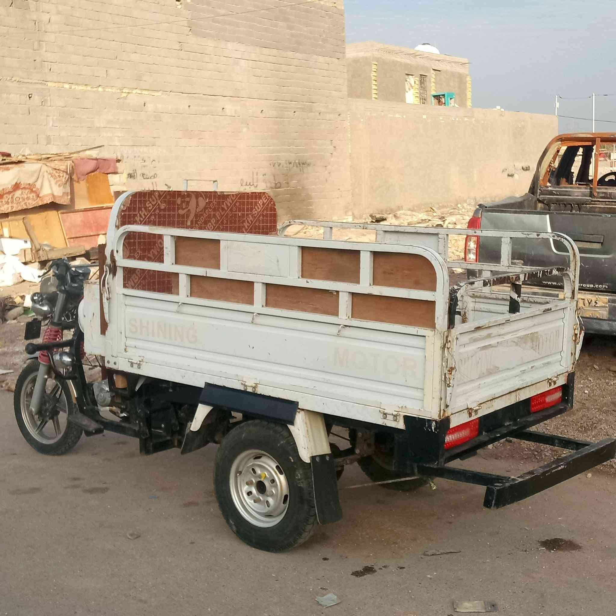 ستوتة مديل 22 جاهزة السعر 1500 بيها مجال ***********
