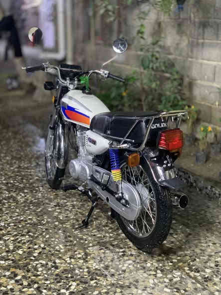 السلام عليكم دراجه البيع2025زيرو كفاله عامه الشري ينتصلً***********المكان بغداد جسر ديالي القديم
