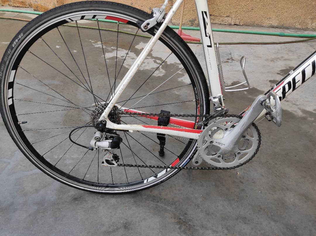 السلام عليكم
بايسكل رود سبشل للبيع 
ستيرن كاربون ماشه كاربون بوري سرج كاربون والفريم المنيوم وزن خفيف جدا مكينه وبراكيت سورا
معلومة اني مكلف بالنشر وبالحقيقة بعد احلى ق٥٤

سعره٣٥٠ الف 

مكاني كربلاء وعندي توصيل حط تعليق او دز طلب واوافق


**إذا كنت صاحب هذا الإعلان وتريد حذفه لأي سبب، رجاءا أرسل رسالة إلى الدعم الفني**