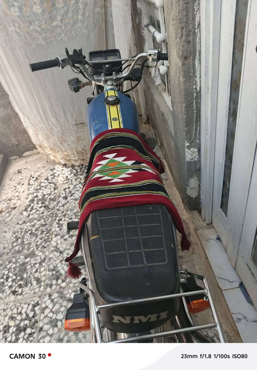 سلام عليكم هاي درجة مديل 2020 بس ماعرف اوراق سكنر لو اوصل بل صوره شوفت عينك موجود مكانه نجف


**إذا كنت صاحب هذا الإعلان وتريد حذفه لأي سبب، رجاءا أرسل رسالة إلى الدعم الفني**