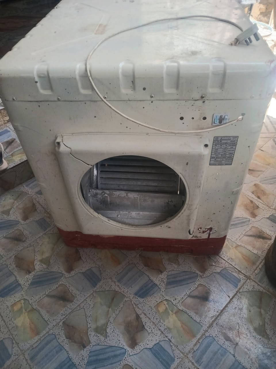سلام عليكم خوان  مكلف بل نشر مبردات للبيع العدد 2 نظيفات شرط شغل ماطور نحاس ثنينهن  شرط  السعر خاص او تصال ع رقم الهاتف ‏‪***********‬‏ مكان ذي قار قضاء الفجر
