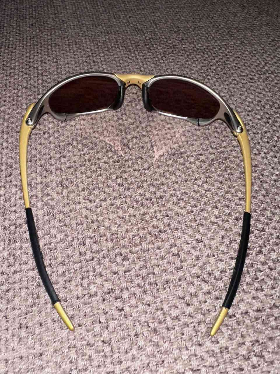 نضارة  بولاريز معدن تيتانيوم وعدسه  زجاج ضد الشمس   صناعة امريكية


**إذا كنت صاحب هذا الإعلان وتريد حذفه لأي سبب، رجاءا أرسل رسالة إلى الدعم الفني**