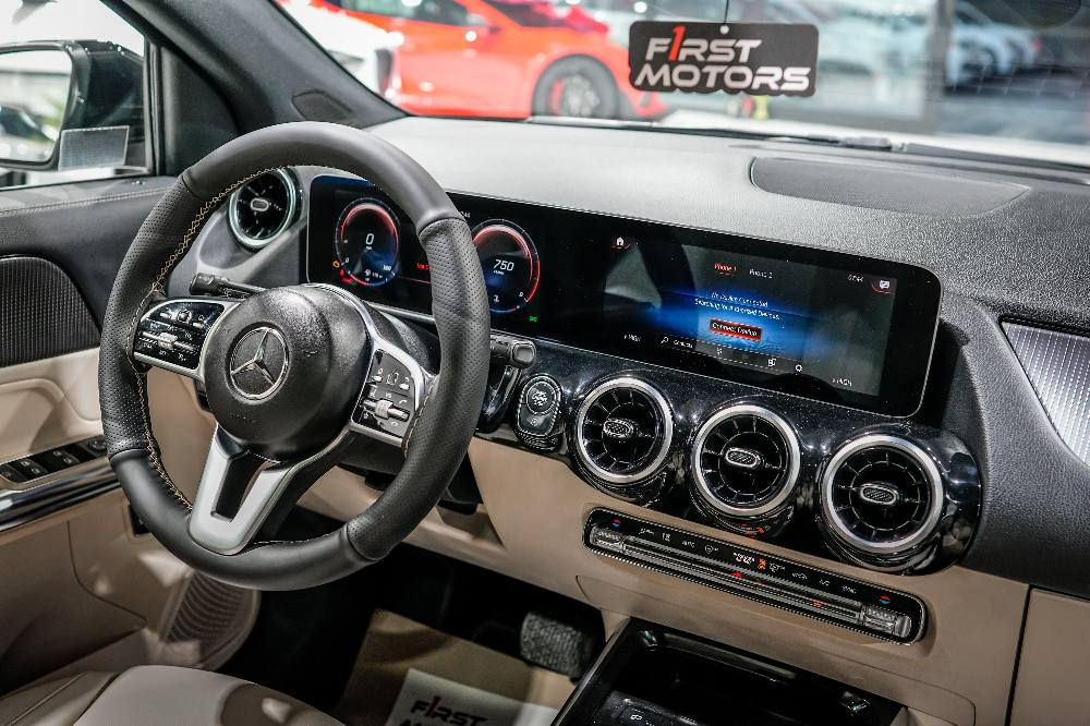 مارسيدس بينز GLA 250 
موديل 2021
.بانوراما .دواخل بيج بلادي.شاشة كبير.ماوس تحكم. كامبرا.رادار.مقاعد كهربائي و تخزين .مراية شفط بعد مواصفات اكثر..
سيارة ماشي 61 الف.بيها باب و جملغ صبغ كير و محرك بشرط
مكانها اربيل معرض فيرست موتورز
750-473 0577 أربيل, العراق


**إذا كنت صاحب هذا الإعلان وتريد حذفه لأي سبب، رجاءا أرسل رسالة إلى الدعم الفني**