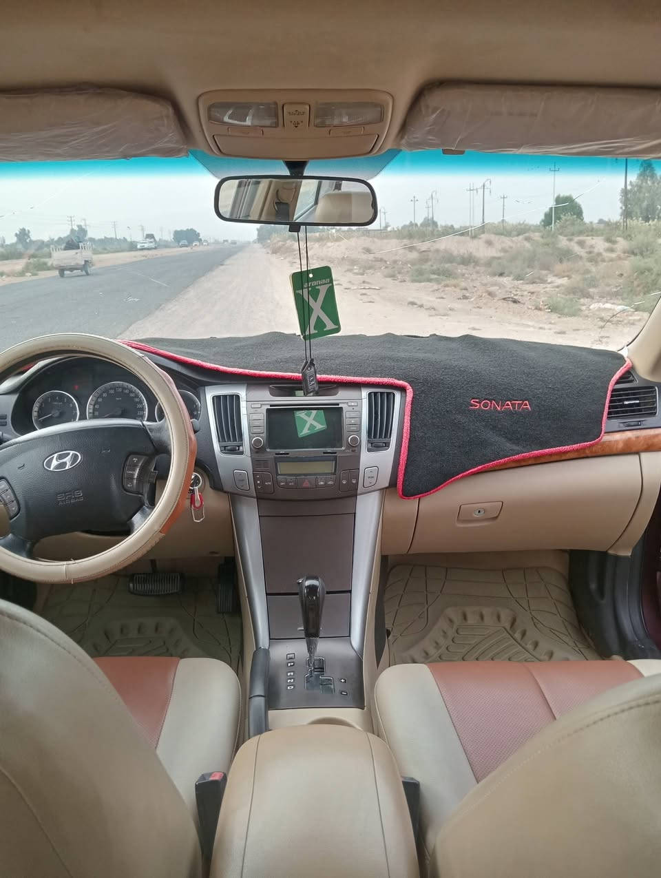 السلام عليكم
☐ 
للبيع سوناتا2009 خليجي فول مواصفات
محرك  2400
مكفوله من الضربه عده بارد بلباب كلش قليل

 

السعر 122وبيها مجال كلش قليل ***********
