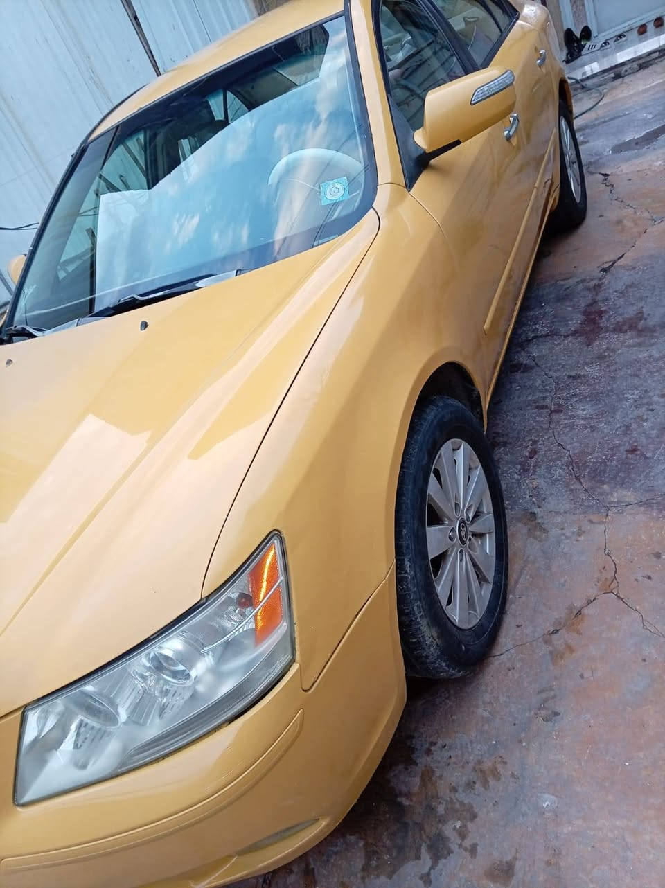 السلام عليكم من رخصه الأدمن سوناته موديل ٢٠١٠ بغداد ابسمي مصفرة هيئه وغرامات السنويه تنتهي الي ٢٠٢٨ بغداد حي الجهاد السعر ٩٠ وبيه مجال قليل محرك كير تبريد مكفول وارد امريكي محرك ٢٤٠٠ الرقم *********** ملاحضه فقط اتصال ممتواجد على النت
