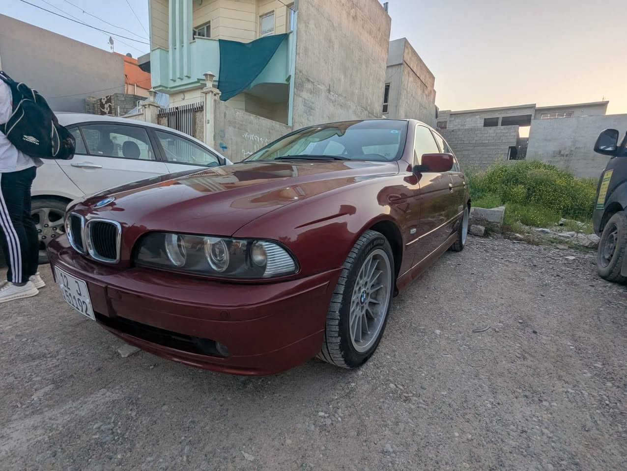 السلام عليكم
بي ام صقر موديل 97 محرك 44 داينمو هواء
محرك جديد كير جديد 
شلعه تاكل التبليط 
كهربائيات بلادي 
دواخل نظيف 
شاشه بلاديه لمس اندرويد 
شوفه عينكم ما بيها نقص سياره جاهزه و بعد احلى من الصور 
سياره مال جناي 

السعر 106 و بيها مجال جدا قليل 
مكاني بغداد الشعب

للاستفسار ***********
