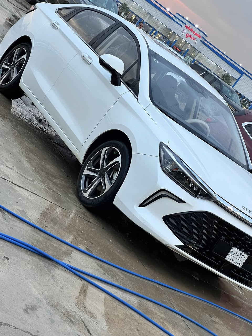 للبيع سياره بايك ((حره)) يو فايف بلص رقم فحص مؤقت 
..BAIC U5 PLUS
 موديل .2025
حره 
مواصفات فول 
تعتبر من اقوى تجميع بالامتيازات اليابانية والصينية وعدهة تعاقد مع المارسيدس

ويل كب ١٧ 
طي المرأة الجانبي
انذار 
تحديد مسار
مثبت سرعة 
حساسات كامرات ٣٦٠ 
رؤيه محيطيه تنبيه مركبات جانبي
كشاف ضبابي 
مانع انزلاق 
كشنات جلد نابا الماني 
سستم صوت روعه اعتمادي 
تحكم كهربائي بكرسي السائق 
ارباك 
محرك  تنفس طبيعي ميتسوبوشي ياباني 
بدن الماني
كير ياباني
هند بريك كهربائي 
جام كهرباء 
مثبت سرعه 
تدفئه تبريد سياره 
سياره ماشيه33 وقابل للزياده 
السعر 105 وبي مجال بسيط للشراي الجاد 
0773534874


**إذا كنت صاحب هذا الإعلان وتريد حذفه لأي سبب، رجاءا أرسل رسالة إلى الدعم الفني**