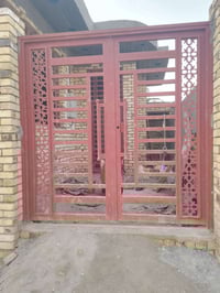 صبغ وتنضيف بيبان وشبابيك درجه اولى بسعار مناسبة الاتصال عل رقم 0786653...