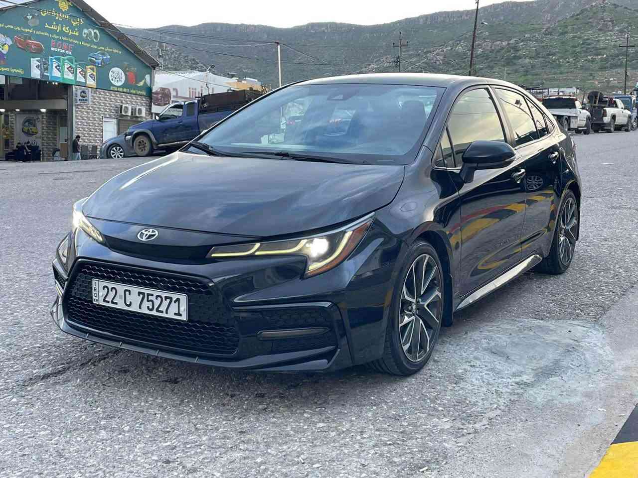 للبيع نقداً ب ١٢٨ ومجال…. تويوتا كورلا موديل ٢٠٢٠… كير اوتو… محرك ٤ سلندر… مواصفات se… رقم وسنوية جدد… بيهه باب وجاملغ خلفي صبغ بدون دواخل بدون ايرباكات… السيارة جاهزة مابيهه اي نقص… المكان دهوك… السعر ١٢٨ ومجال… عليهه ٣٠٠$ غرامة تنخصم من السعر….للاستفسار 
***********
*********** دهوك, العراق
