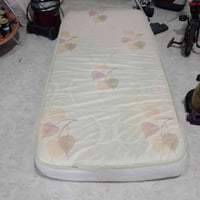 4دۆشەک یەکنەفەری دانەی15هەزارقفڵ07730350620