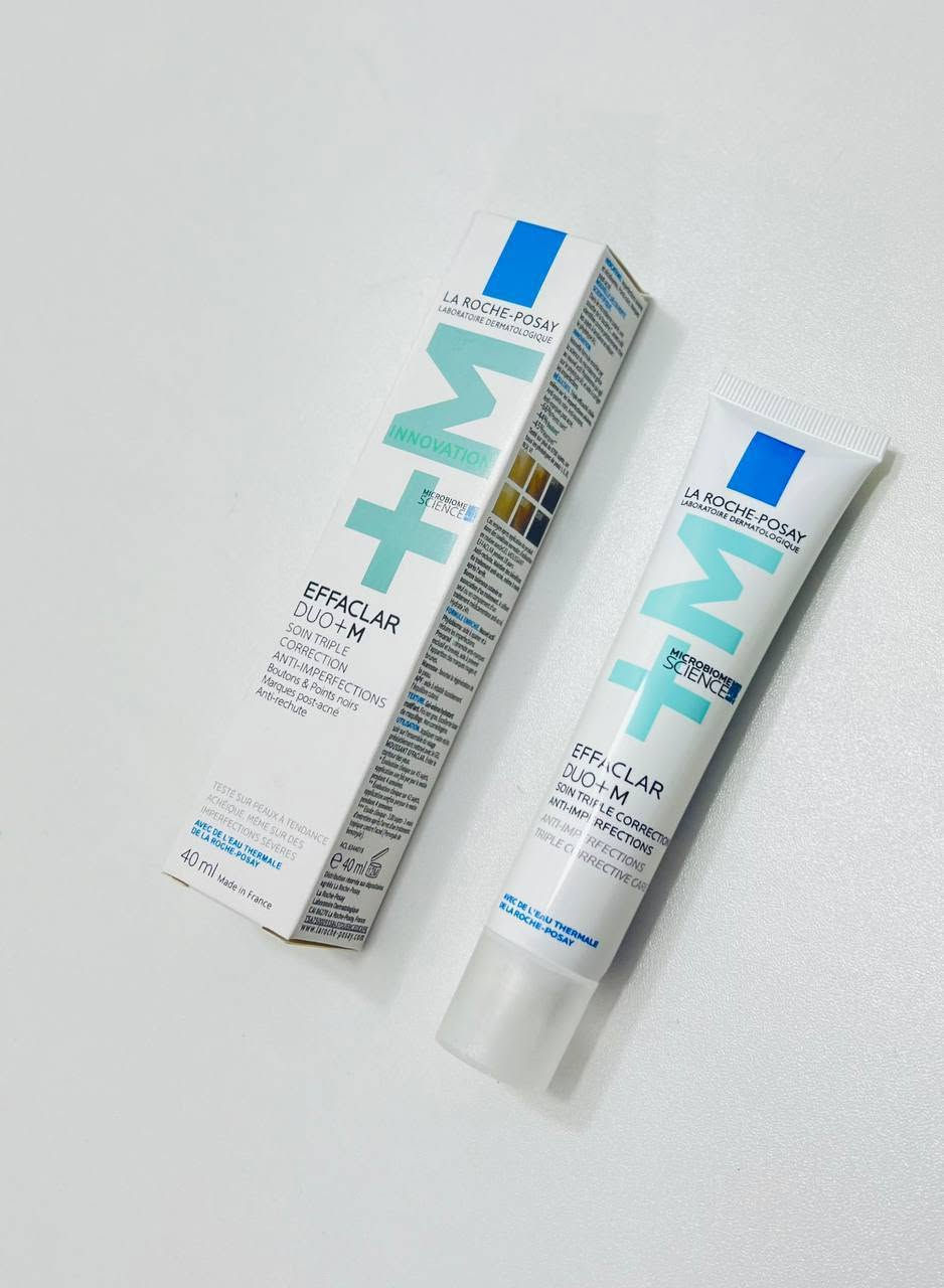 La Roche Posay EFFACLAR DOU(+) M 🇫🇷 😌😌😌
كريم أصلي من لاروش بوزية ايفكلار دو  لعلاج حبّ الشباب ومشاكل البشرة الدهنية 🤍💎 فوائـده :
يعالج الحبوب الملتهبة وآثارها القديمة.
يقلل الإفرازات الدهنية ويحسن مظهر المسام.
• يقشر وينظف المسام بعمق بفضل Salicylic Acid.
• يزيل اللمعان ويعطي مظهرًا مطفيًا للبشرة.
• مضاد بكتيري يقضي على الرؤوس السوداء والبيضاء.
• سريع الامتصاص ولا يترك أثرًا دهنيًا.
🔬 المكونات الفعّالة: Niacinamide – Salicylic Acid – Lipo Hydroxy المنشأ فرنسـا 
﹏﹏﹏﹏﹏﹏﹏﹏. 🩷⋆˚🧁✧˚.🎀 

#منتجات_اصلية #ماركات_عالمية #ماركات_اصلية #جودة_عالية #افضل_منتجات #براندات #ميكب_ماركات #عناية_احترافية #كوزمتكس


**إذا كنت صاحب هذا الإعلان وتريد حذفه لأي سبب، رجاءا أرسل رسالة إلى الدعم الفني**