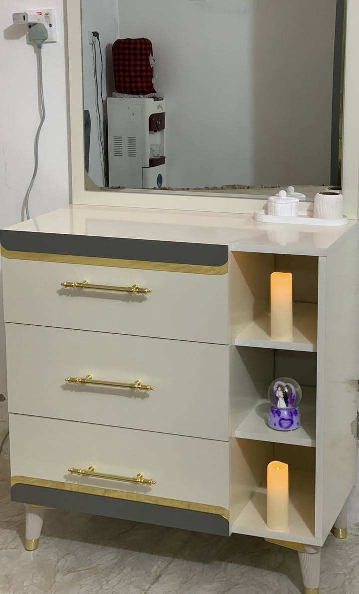 السلام عليكم غرفة نوم تركية 5 قطع نظيفة قبل شهرين اشتريته
اريدها ب400
مكاني بغداد


**إذا كنت صاحب هذا الإعلان وتريد حذفه لأي سبب، رجاءا أرسل رسالة إلى الدعم الفني**