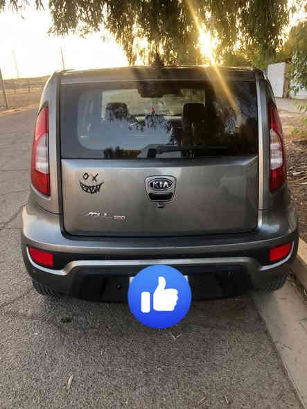 السلام عليكم للبيع كيا صول ادوات 2011 محرك 1600فول بصمه سلايت شاشه تدفئه كشنات السعر 45وبيه مجال للاتصال***********
